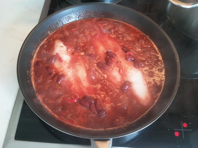 Fischfilet in Soße Mexicosoße mit Fisch