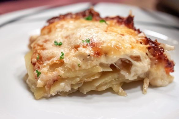 Einfacher und schneller Kartoffelauflauf Rezept - Food Blaster